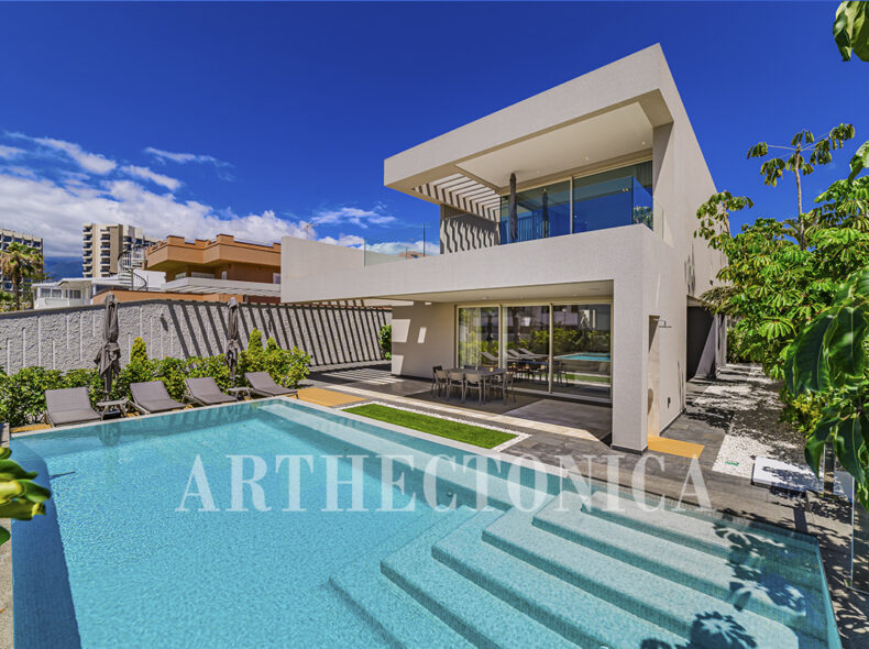 LAS AMERICAS 37